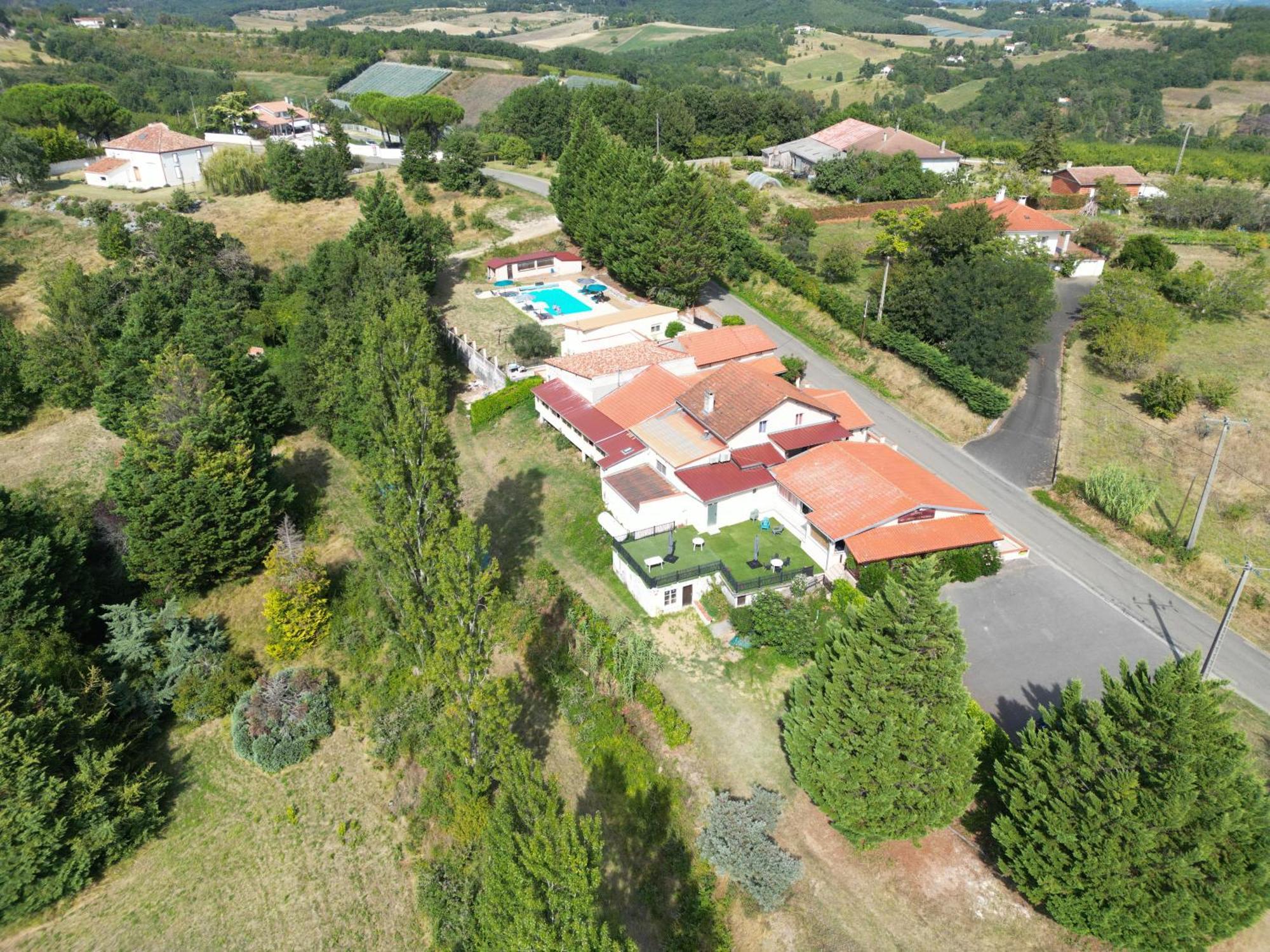 Logis Des Cretes De Pignols Hotel Moissac Eksteriør billede