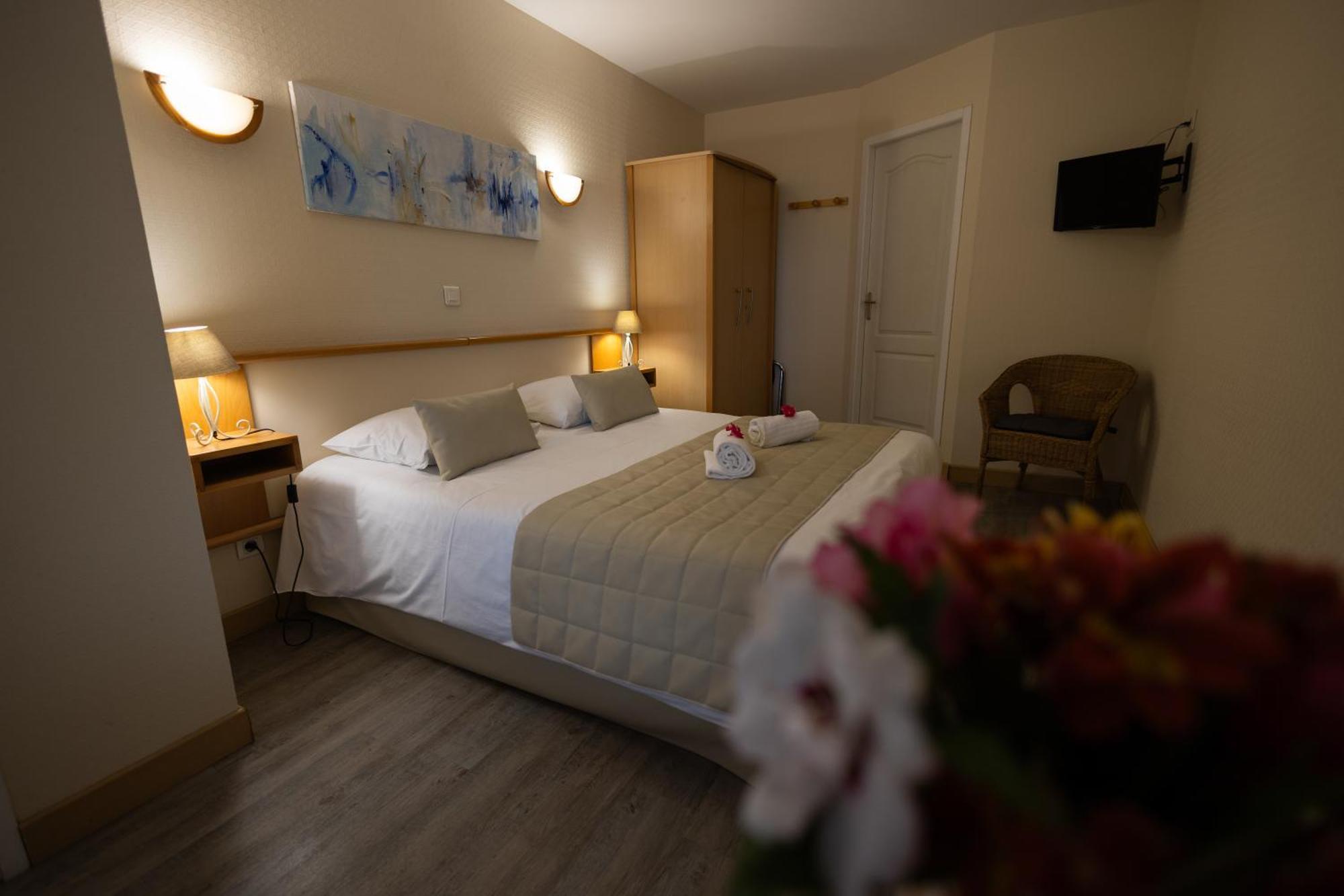 Logis Des Cretes De Pignols Hotel Moissac Eksteriør billede