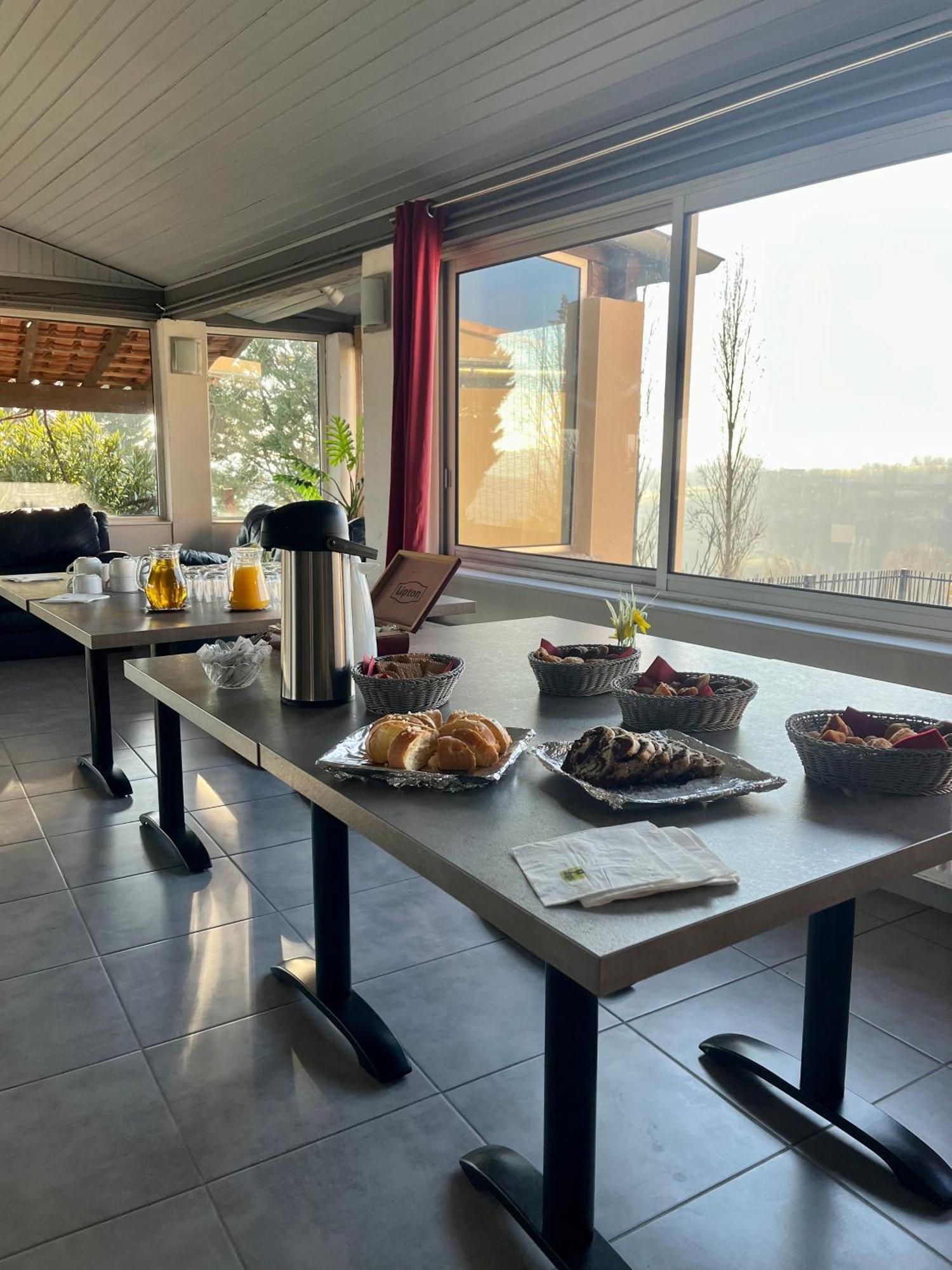 Logis Des Cretes De Pignols Hotel Moissac Eksteriør billede