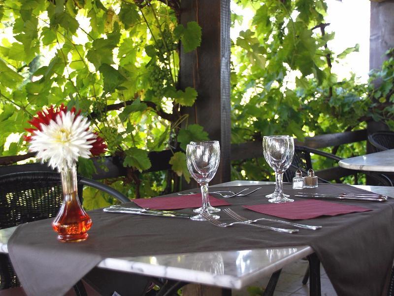Logis Des Cretes De Pignols Hotel Moissac Eksteriør billede