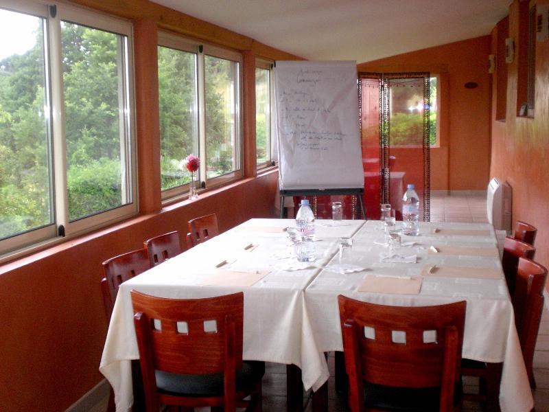 Logis Des Cretes De Pignols Hotel Moissac Eksteriør billede